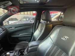 کرایسلەر 300